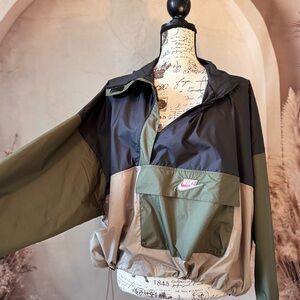 Nike pullover jacket size XL